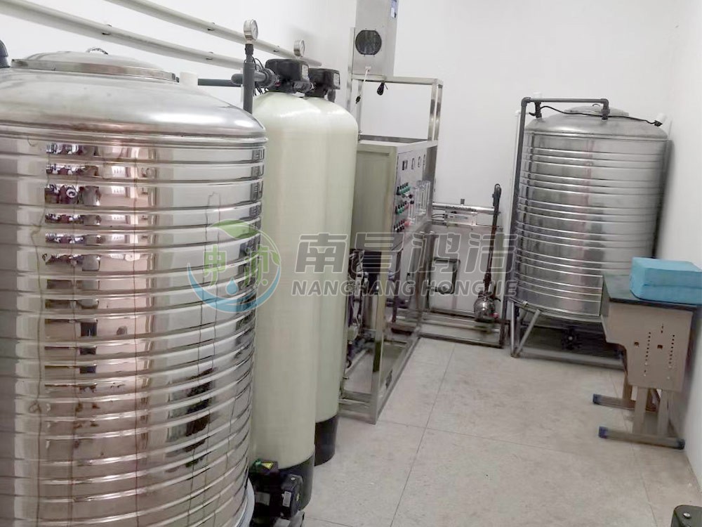 南昌县某小学1.0吨一级反渗透纯净水设备