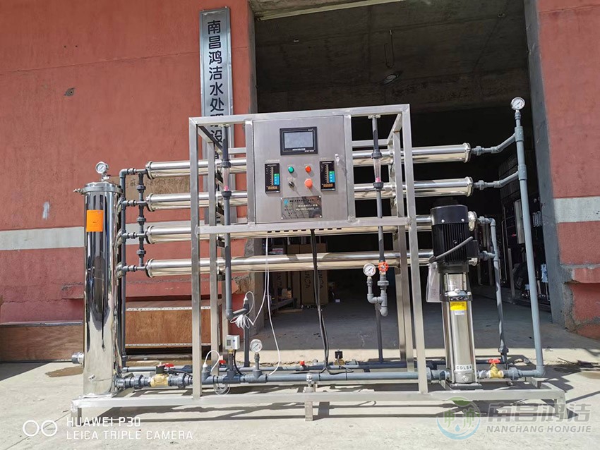 2.0吨一级反渗透主机4