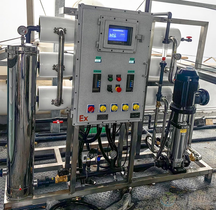 道仕化学3.0T一级反渗透主机